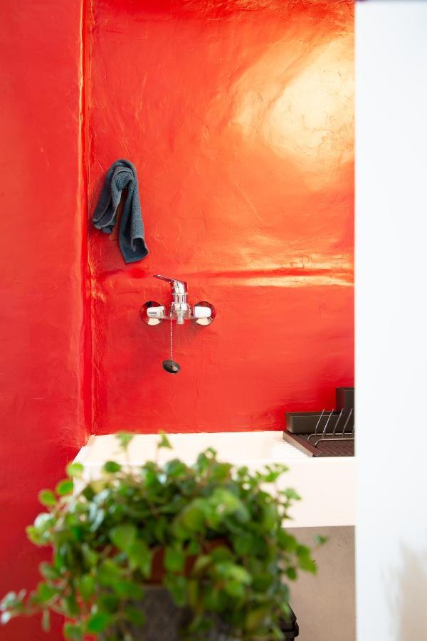 Volx Petit Studio Secret - Coeur De Provence - 4 Personnes מראה חיצוני תמונה